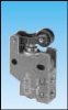 81.921.806 - Mini-Grenztaster NC mit Rollenhebel aus Kunststoff, gefaste Abluft M5